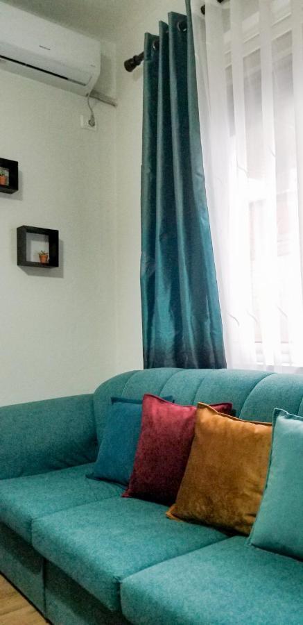 Spacious And Cozy Apartment - Ajia Apartment Tirana Kültér fotó