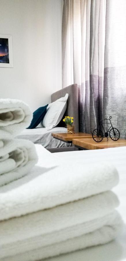 Spacious And Cozy Apartment - Ajia Apartment Tirana Kültér fotó