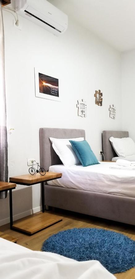 Spacious And Cozy Apartment - Ajia Apartment Tirana Kültér fotó