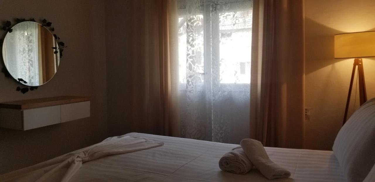 Spacious And Cozy Apartment - Ajia Apartment Tirana Kültér fotó